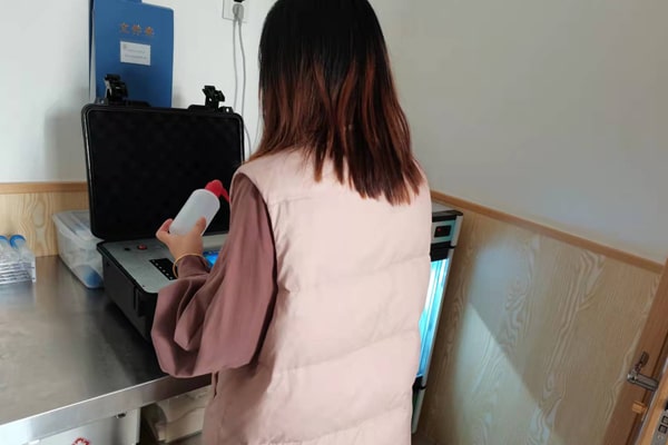 坊子實(shí)驗幼兒園購買(mǎi)多功能食品安全檢測儀